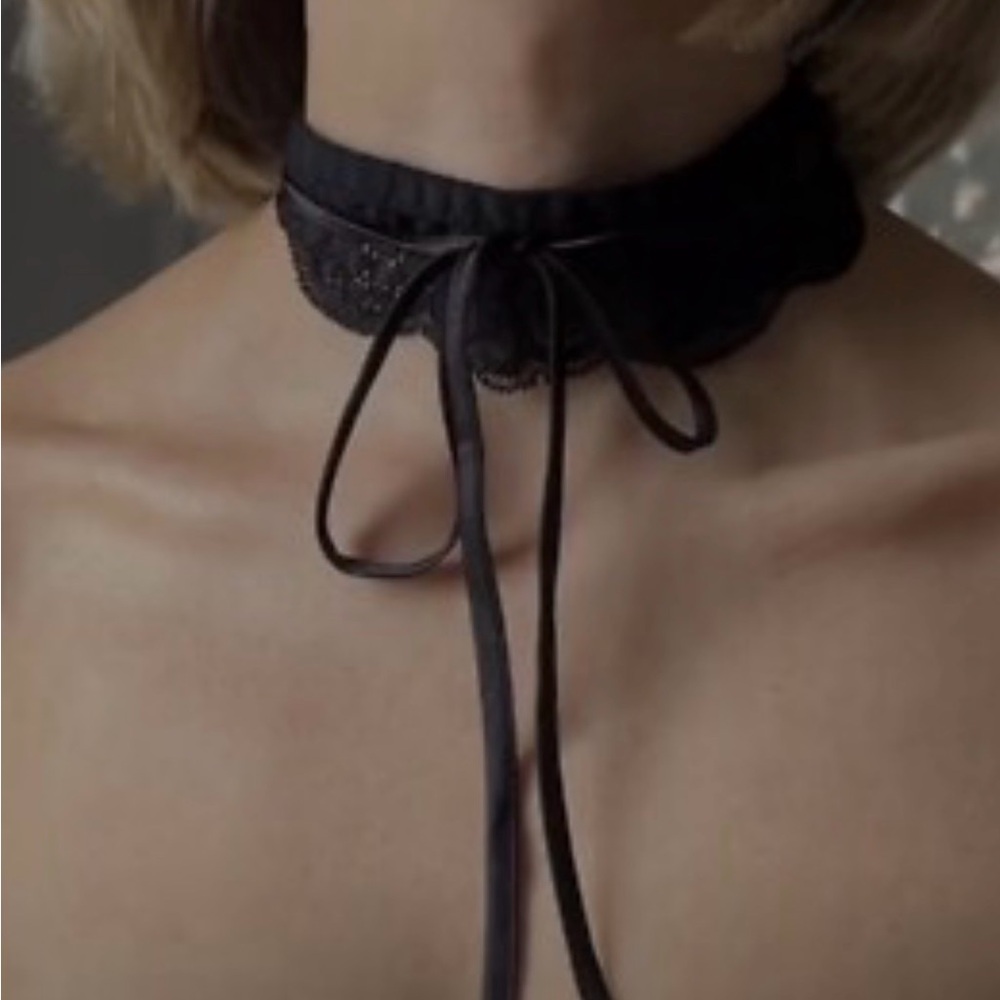 HAH All Choked Up Lace Garter / Choker Noir NWT